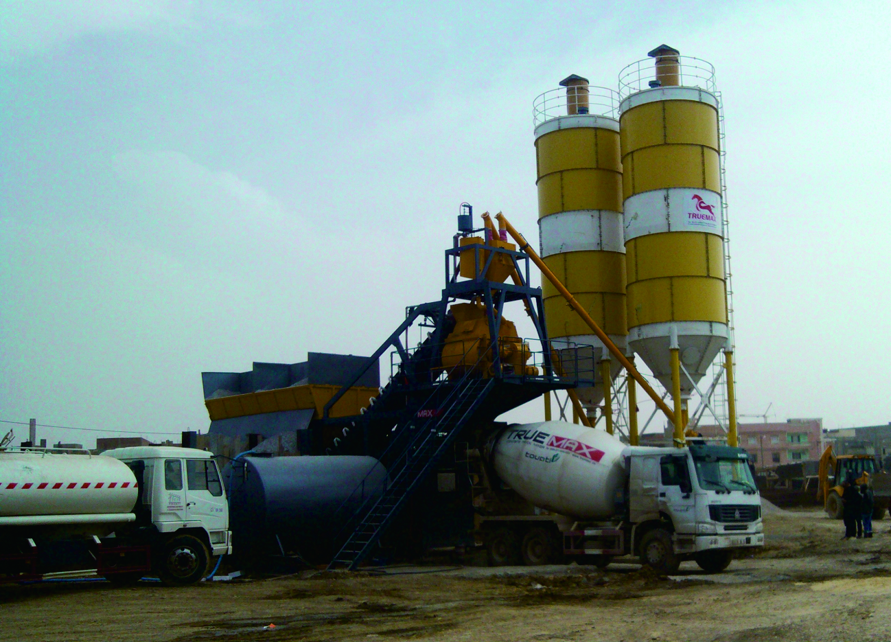 Difference between mobile concrete batching plant and fixed concrete batching plant