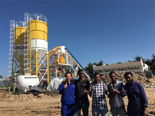 Small concrete batching plant